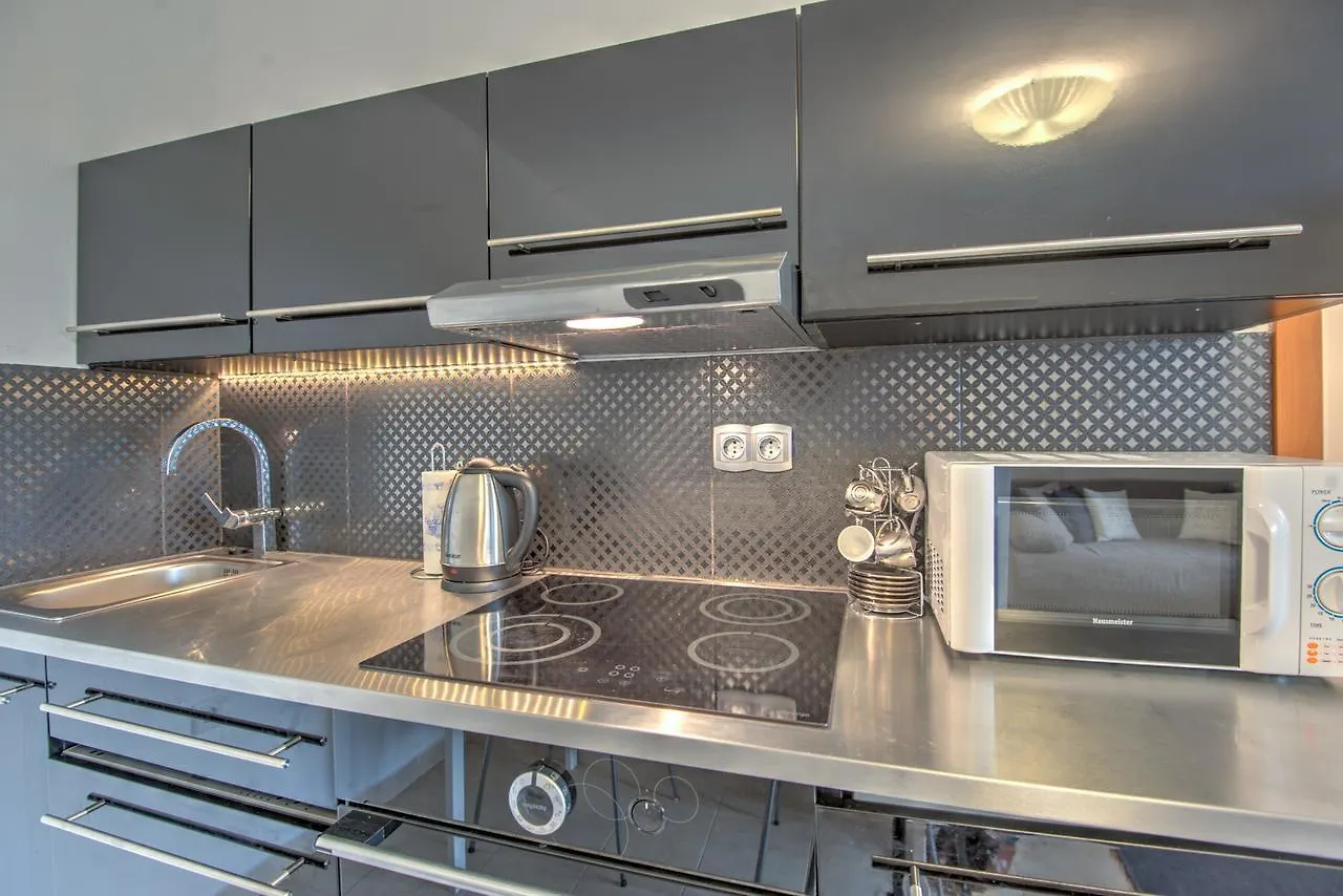 Downtown Rose Garden Apartments Whit Garage Opcional Budapest Ungarn